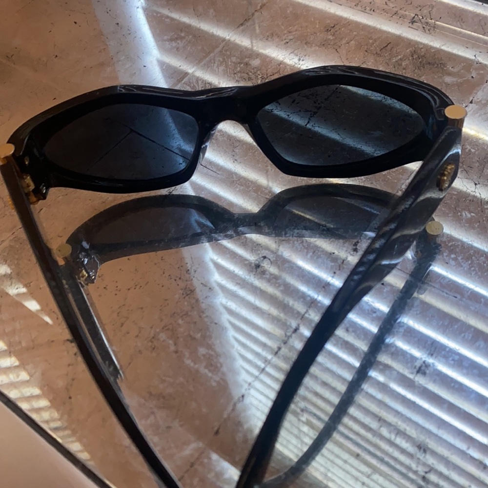 Versace Medusa Sunglasses AUTHENTIC VINTAGE RARE - Picture 3 of 11